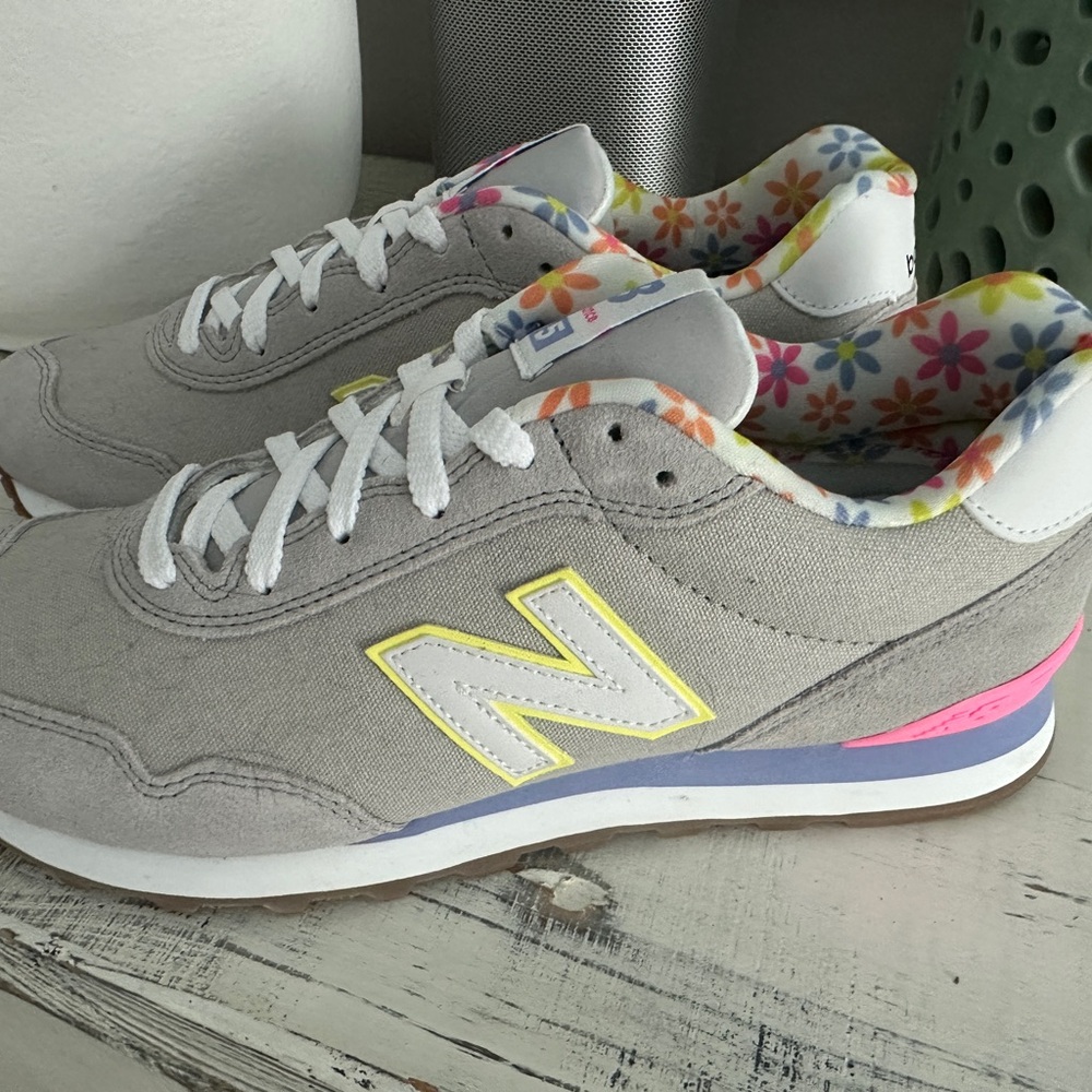 New Balance Women's Gray Sneakers with Floral Lining